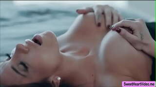 Jaclyn Taylor ni pričakovati, da bi seksal z Liv Divje in orgazem