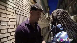 Чувак про налме деч шеме похотливый эксгибиционистка